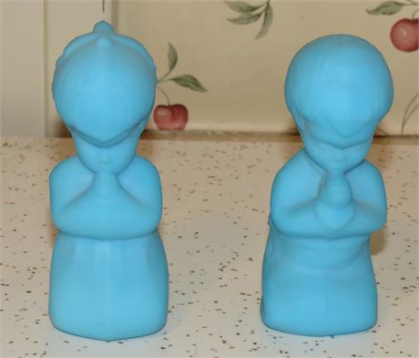 Fenton Blue Satin Glass Boy & Girl Praying