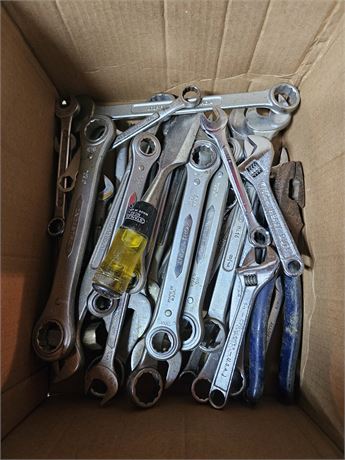 Mixed Ratcheting Wrenches & More