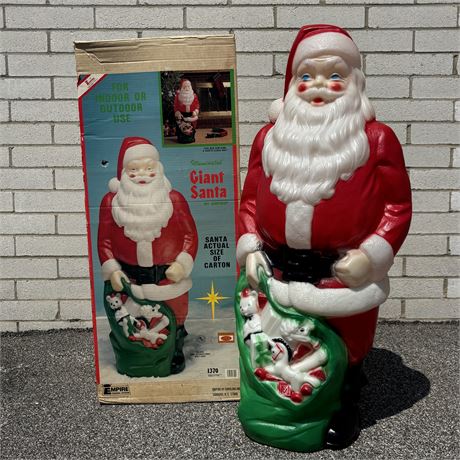 Empire Illuminated Giant Santa Blow Mold (48”)