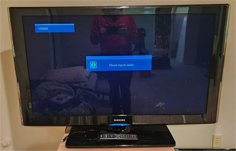 Samsung 46" TV