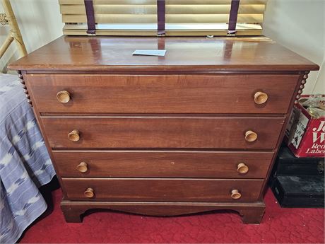 Wood Dresser