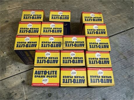 Auto-Lite AG7 Spark Plug Lot (16 Total) - Original Boxes