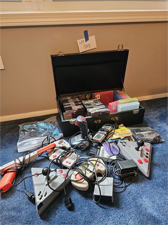 NES Controllers / Games / Manuals & More