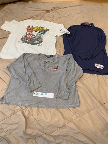 Vintage Women's Cleveland Indians Shirt Lot of 3 Size XL and XXL