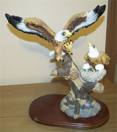 Bald Eagle Figurine
