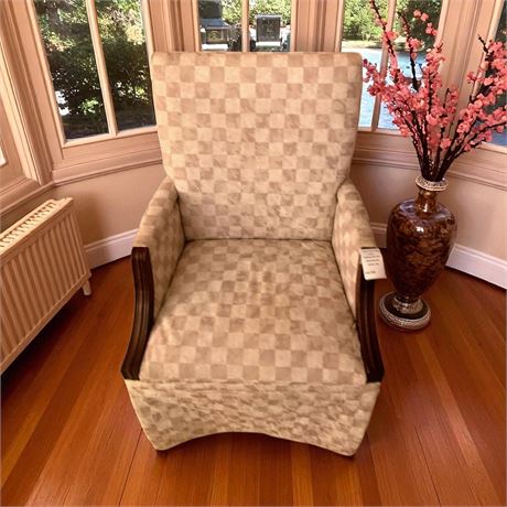 Upholstered Accent Chair W/Checkered Pattern & Exposed Wooden Arms
