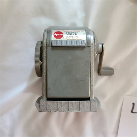 Dexter Super 10 Pencil Sharpener