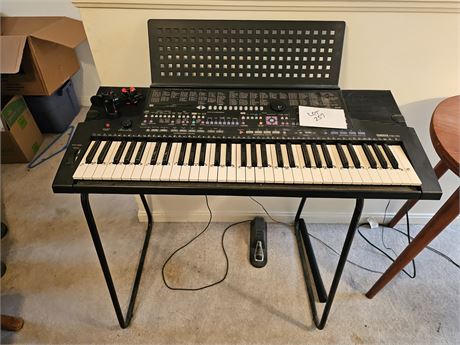 Yamaha PSR-510 Electric Keyboard