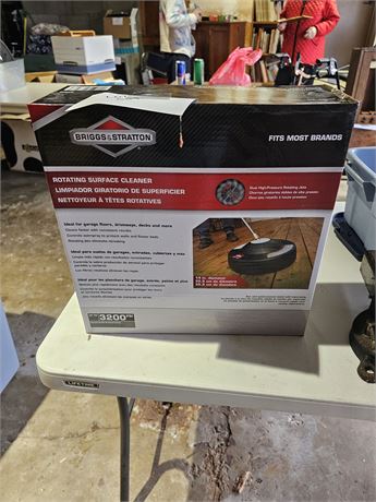 Briggs & Stratton Rotating Surface Cleaner