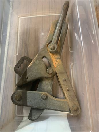 Klein Tools Chicago Grip