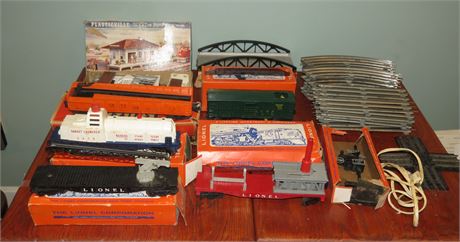 Lionel O Gauge Train Cars, Track, Accessories