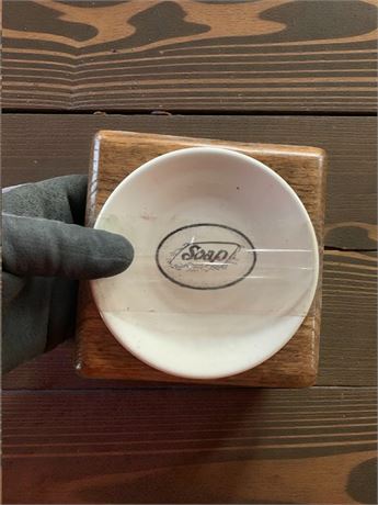 Solio Solid Oak & Ceramic Soap Dishes by Gaylan - 2 Boxes