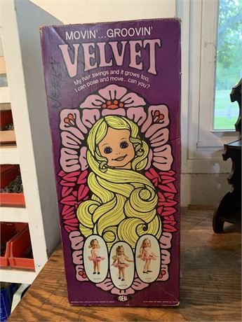 Vintage Ideal Movin Groovin Velvet Doll With Growing Hair 1971 Original Box