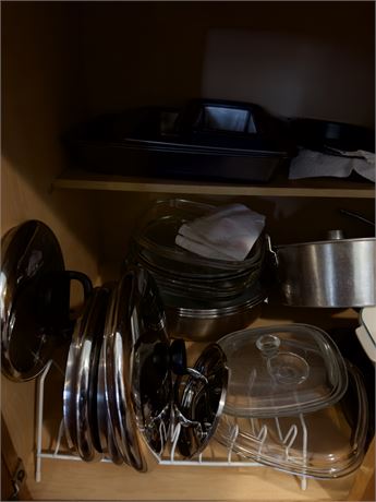 Pots Pans and Bakeware clean out