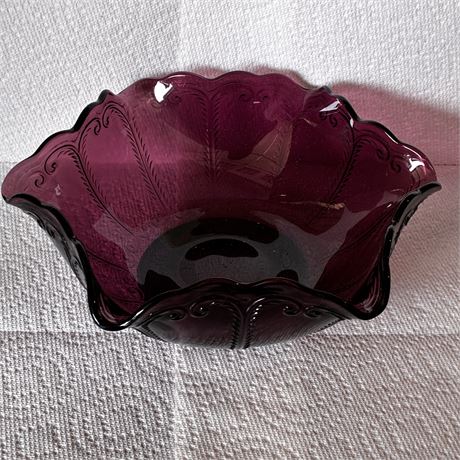 Vintage Amethyst Art Glass Bowl