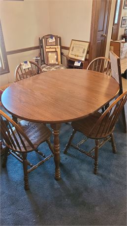 Cochrane Wood Dining Table & Chairs with Leaf