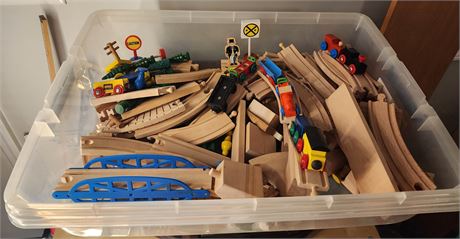 Brio Wooden Train Set & Railway incl. People, Trees & Signs in Locking Lid Tote