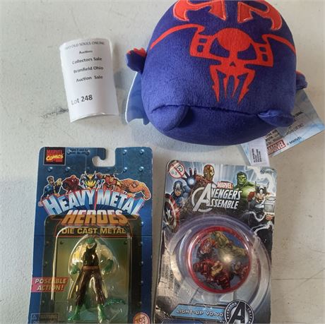 Mattel Cuutopia Spider-Man 2099 Plush Toy, Toy Biz Marvel Comics Lizard Figure