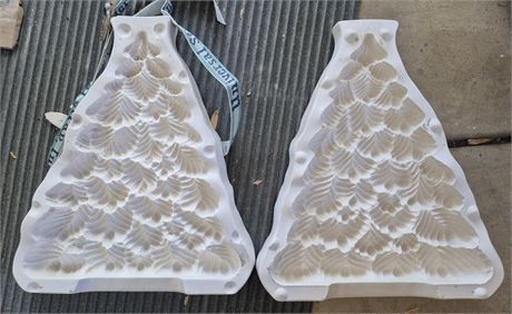 Nowell's Ceramic Christmas Tree Mold