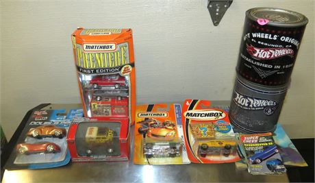 Matchbox Cars, Hot Wheels Cans, Cards, Etc