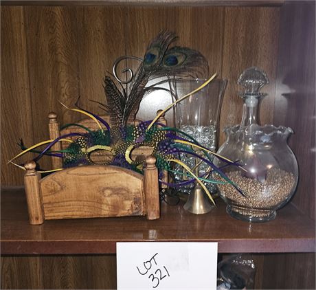 Mixed Decor Lot- Napkin Holder, Vases & More
