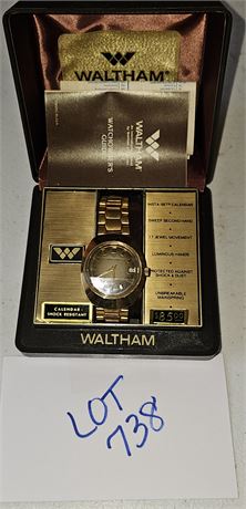 Waltham Men's 1980s Calendar Watch Original Case