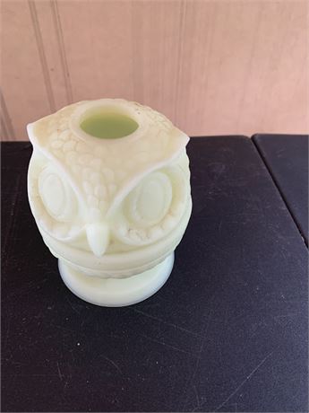 Fenton Custard Glass Satin Owl Fairy Lamp Candleholder