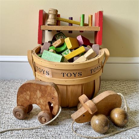 Wonderful Old Children's Toys, Blocks, Wood Pull Toys....