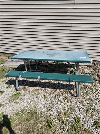 Metal Frame Heavy Plastic Picnic Table