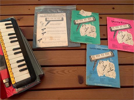 Silvertone Orgamonica Melodica W/Instructions & Song Books