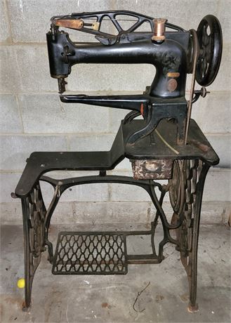 Singer Leather Sewing Machine 29-2