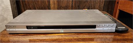 Sony DVD player with Remote