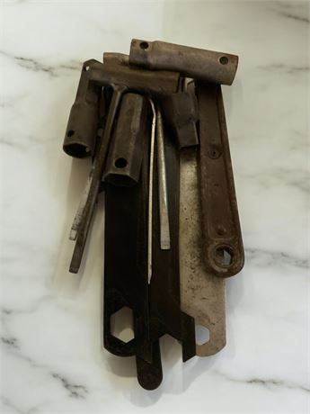 Sockets & Wrenches Tool Lot