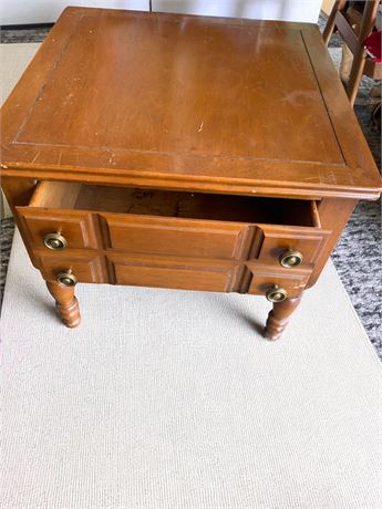 Wood End Table W/Drawer - 24 X 24 X 22