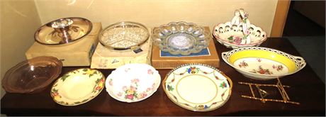 Assorted Dishes: Silver Plate Servers, Dishes, Etc