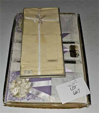 Gold Metal Brand Pure Linen Coth Napkins & Juleitte 7 pc Lucheons Set Napkins