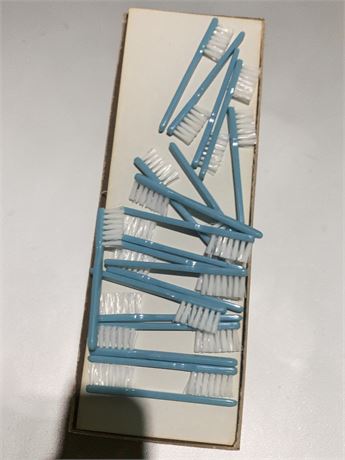 Anchor Brush Company MB 7 Powder Blue Mascara Brush Lot