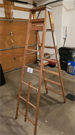 6ft Holland Wood Ladder