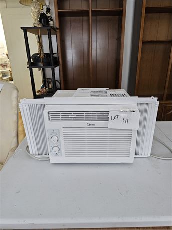 Midea Window 5000 BTU Window Air Conditioner