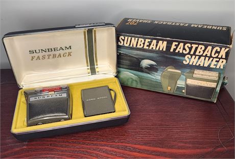 Vintage 707- Sunbeam Fastback Shaver in Original Box