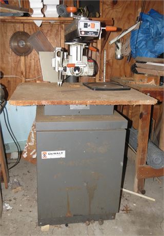 Table Saw/Cabinet