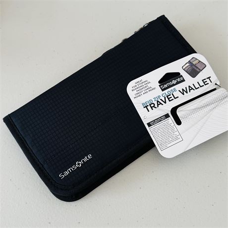 New Samsonite RFID Zip Around Travel Wallet