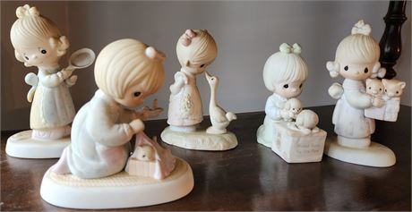 Precious Moments Figures Lot 3