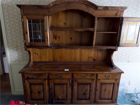 Buffet/ Hutch with Stained Glass Window Fronts