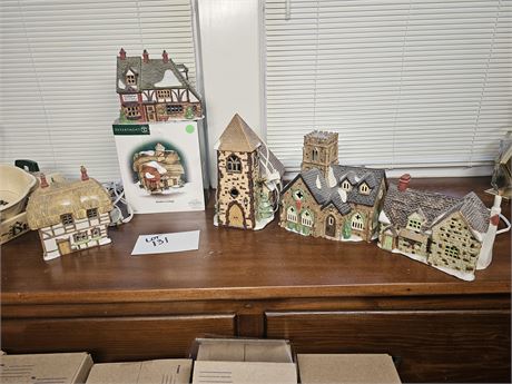 Dept. 56 Dicken's Village/Village Church/Hollyberry Cottage/Knottinghill Church