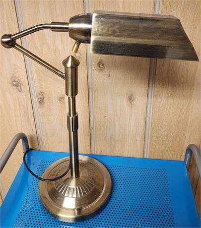 Vintage Hampton Bay Swivel Arm Desk Lamp-Brass Bankers Shade