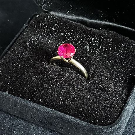 10K Gold and Natural Ruby Ring - Size 5.5 - 1.72g