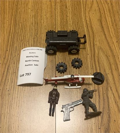 Vint Stomper Toy (No Cover), Mini Helicopter, Astronaut, Plastic Soldier & More