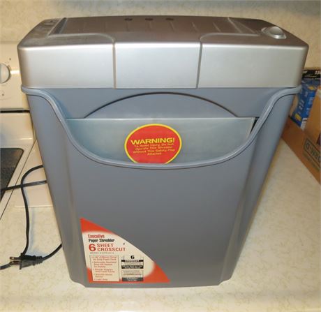 Executive Paper Shredder