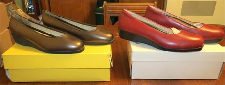 2 Pair of Women's Shoes